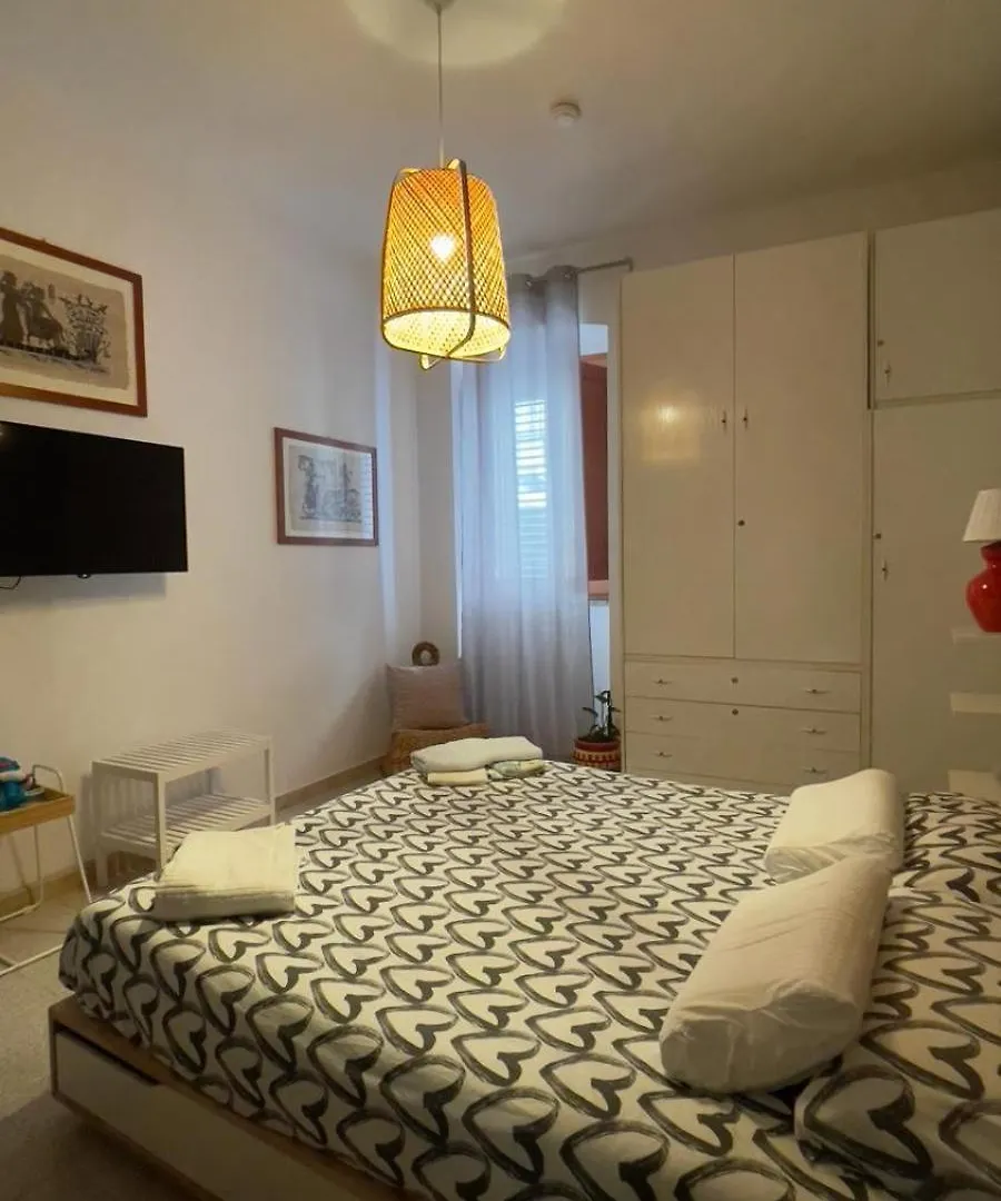 Itiseasy Cuglieri 1 E 2 Private Apartments